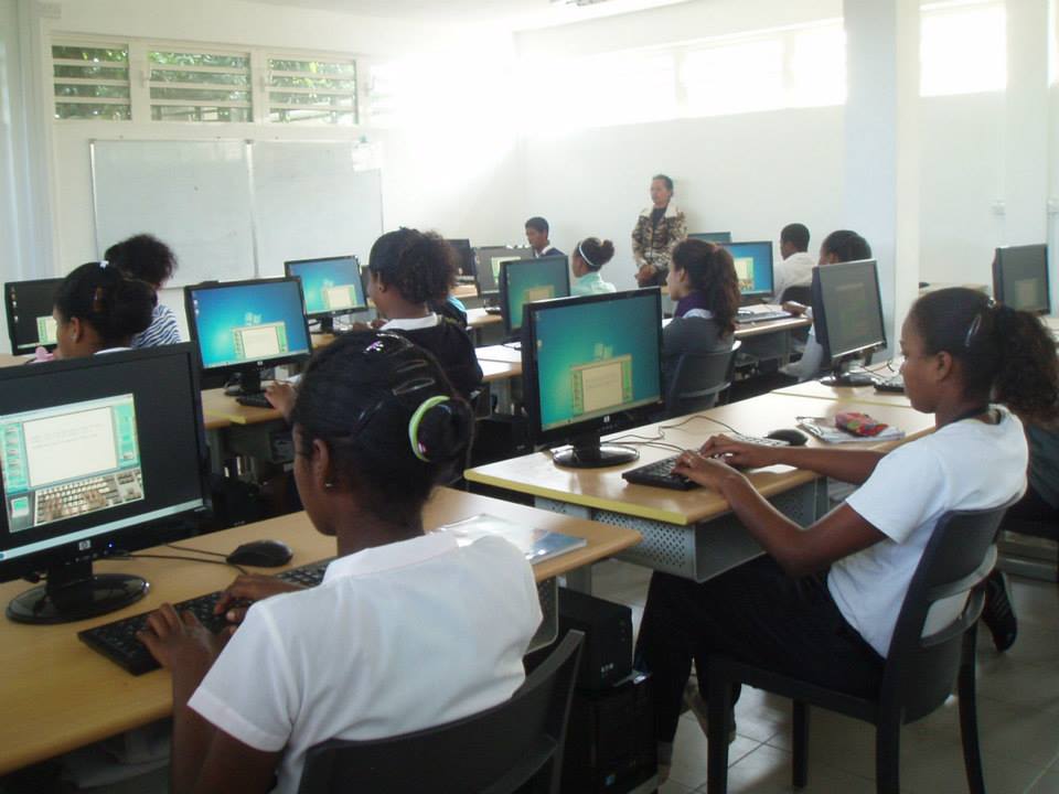School computer room